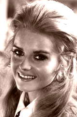 Sharon Farrell profile picture