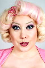 Dee Flowered profile picture