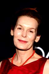 Alice Krige profile picture