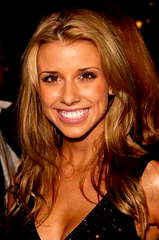 Melissa Schuman profile picture