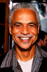 Ron Glass profile picture