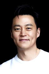 Lee Seo-jin profile picture
