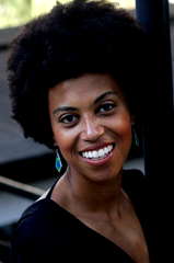 Thaís Cabral profile picture