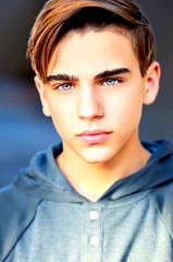 Nicholas Ryan Hernandez profile picture
