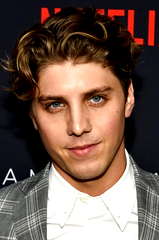Lukas Gage profile picture