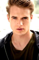 Brian Cyburt profile picture