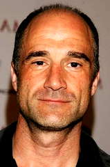 Elias Koteas profile picture