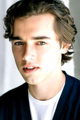 Alex Ferris profile picture