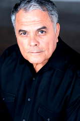 Efrain Figueroa profile picture