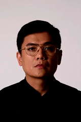 Jun Robles Lana