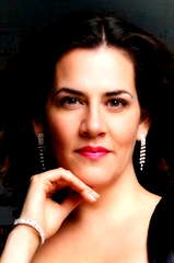 Pamela Flores