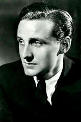 Patrick Macnee profile picture