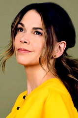 Sutton Foster profile picture