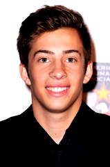 Jimmy Bennett profile picture
