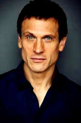Simon Merrells profile picture