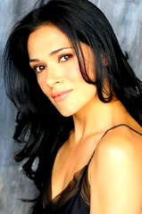 Simone Kessell profile picture