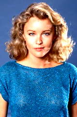 Faye Grant profile picture