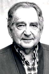 Leonard Stone