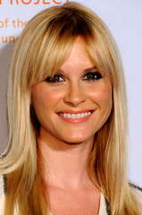 Bonnie Somerville profile picture