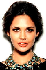 Esha Gupta profile picture