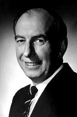 Russell Napier profile picture