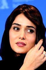 Parinaz Izadyar profile picture