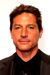 Simon Rex profile picture