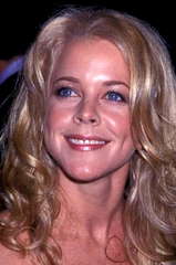 Rebecca Cross profile picture