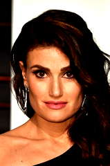 Idina Menzel profile picture