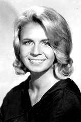 Salome Jens profile picture