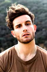 Nico Tortorella profile picture