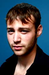 Emory Cohen profile picture