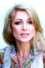 Joanna Pettet profile picture
