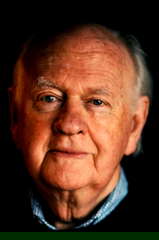 Oliver Ford Davies profile picture