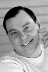 Larry Drake profile picture