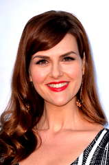 Sara Rue profile picture