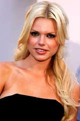 Sophie Monk profile picture