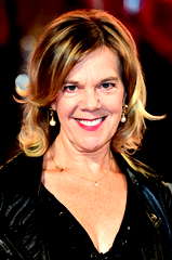 Carolyn Pickles profile picture
