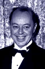Sam Comer