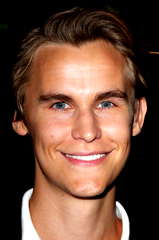 Rhys Wakefield profile picture
