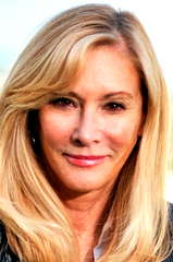 Nanette Workman