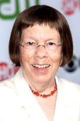 Linda Hunt profile picture