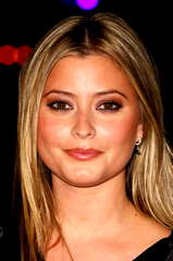 Holly Valance profile picture