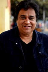 Manu Rishi Chadha profile picture