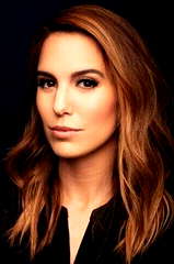 Christy Carlson Romano profile picture