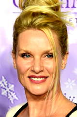 Nicollette Sheridan profile picture