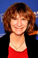 Amanda Plummer profile picture