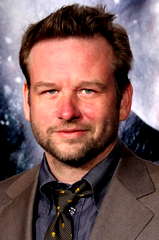 Dallas Roberts profile picture
