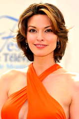 Alana de la Garza profile picture