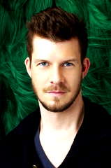 Eric Mabius profile picture